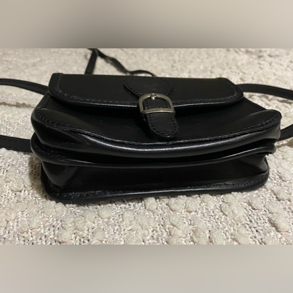 Vera Pelle Made in Italy Black Leather Crossbody Small Bag - Picture 4 of 5